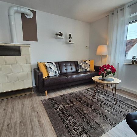Ferienwohnung S-Bahn Naehe Schwaikheim Ngoại thất bức ảnh