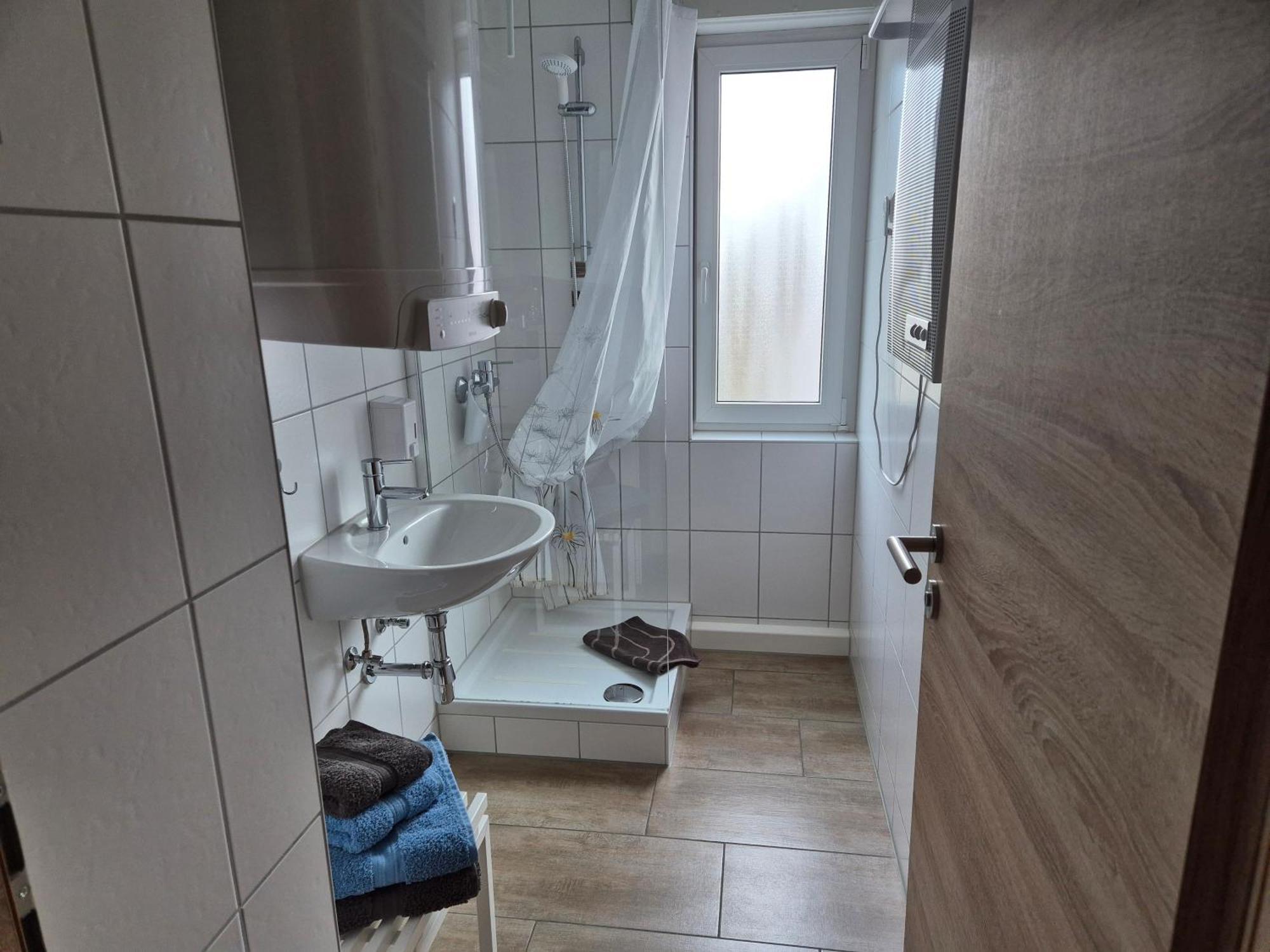 Ferienwohnung S-Bahn Naehe Schwaikheim Ngoại thất bức ảnh
