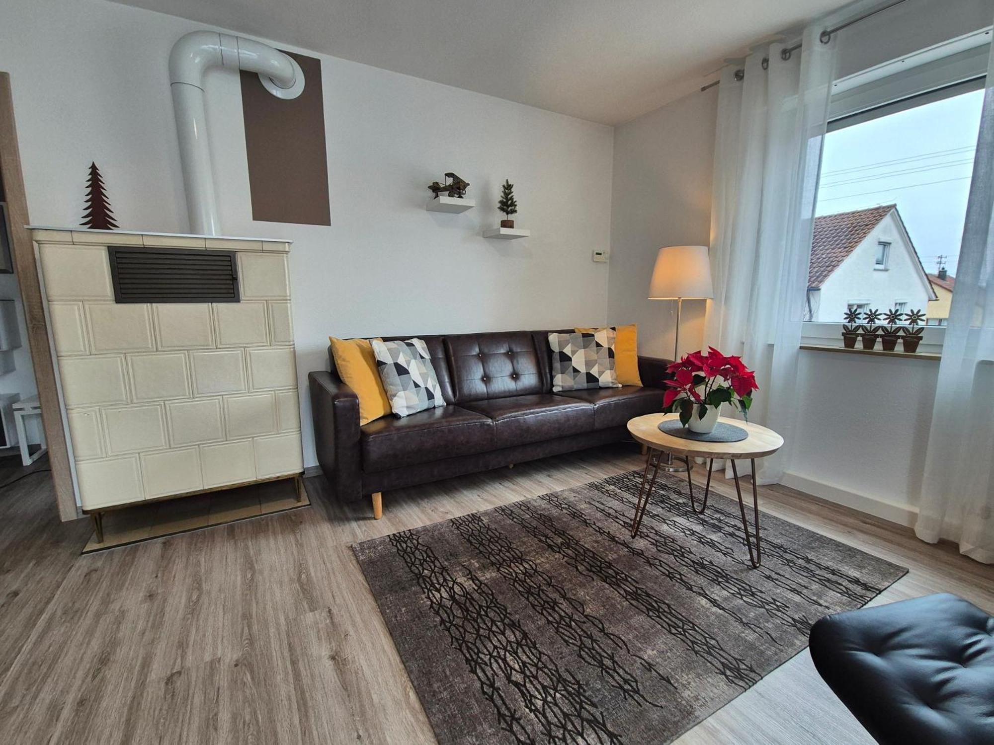 Ferienwohnung S-Bahn Naehe Schwaikheim Ngoại thất bức ảnh