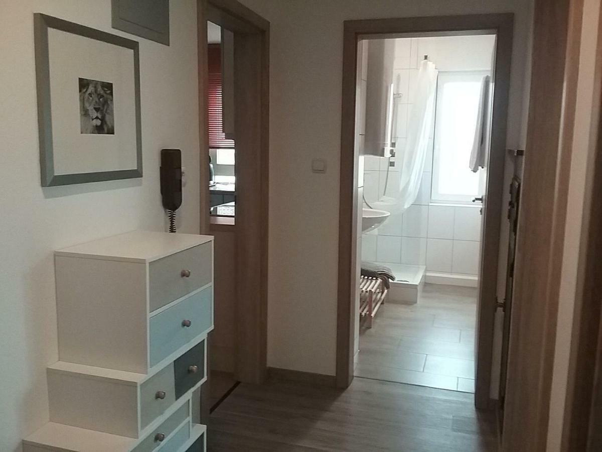 Ferienwohnung S-Bahn Naehe Schwaikheim Ngoại thất bức ảnh